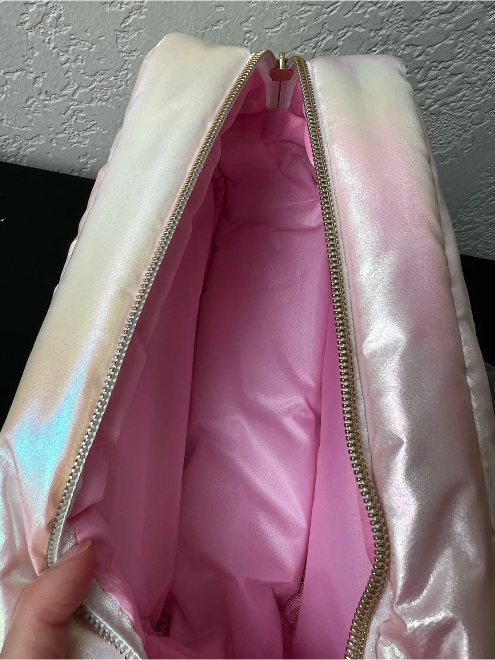 NWT The Crème Shop x Hollywood Limited Edition Pink Puffer Makeup Cosmetic Bag